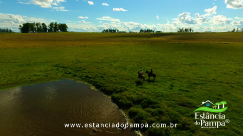 DOS EÓLICOS VIRA P FAZENDA_Moment.00_09_33_06.Quadro276_43b09acb529c88133d83e9b83f33d924520cc0f3.jpg